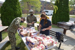 Training Support Center Great Lakes Staff Holds Barbecue for Students