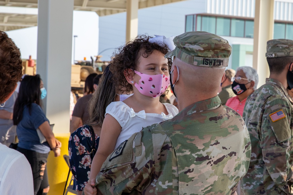 Mobilization Ceremony for Bravo company with the 422nd Expeditionary Signal Battalion