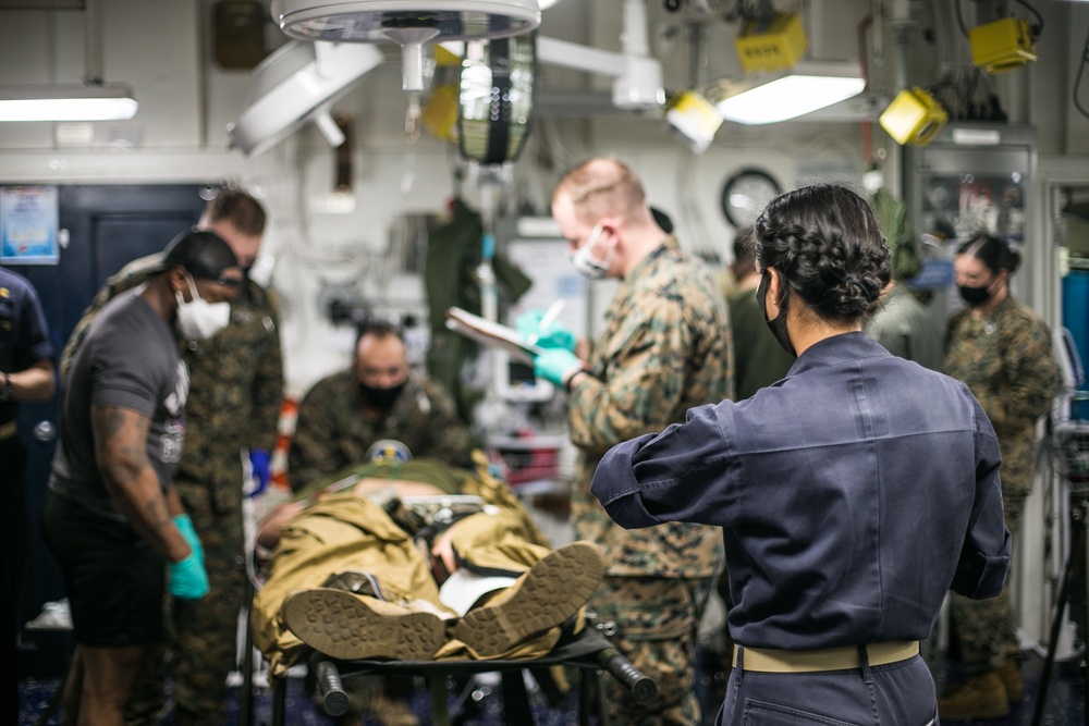 Medical staff conducts trauma drill aboard USS America