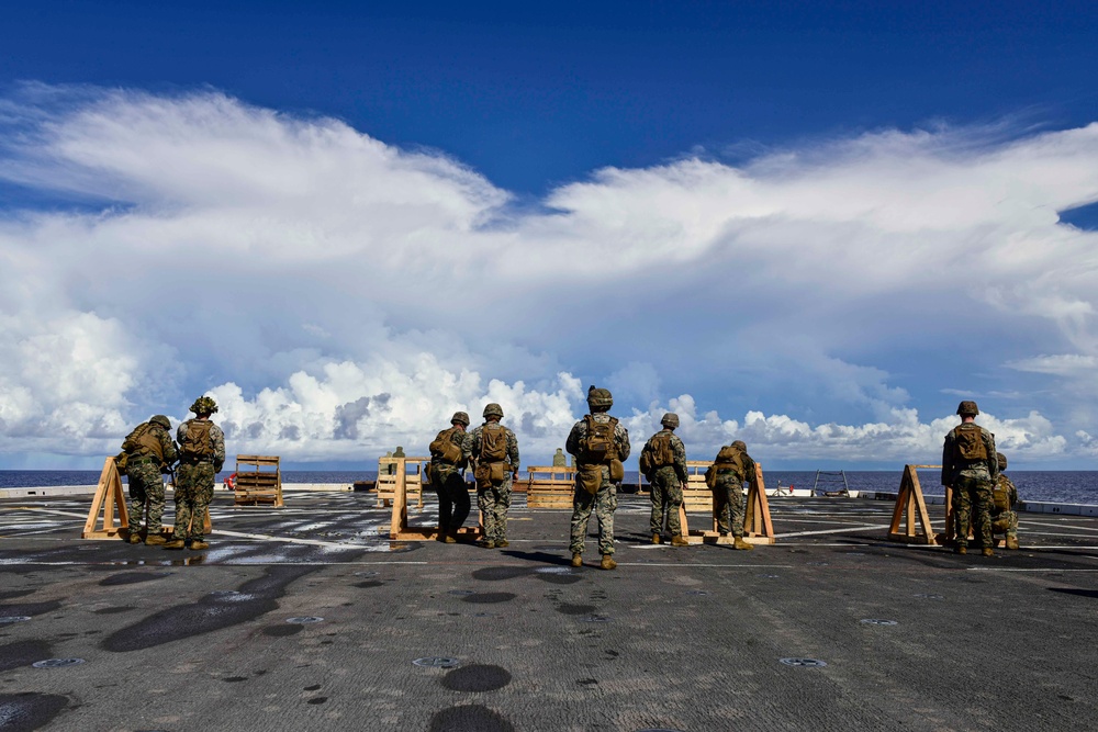 31st MEU Gun Shoot Aboard USS New Orleans