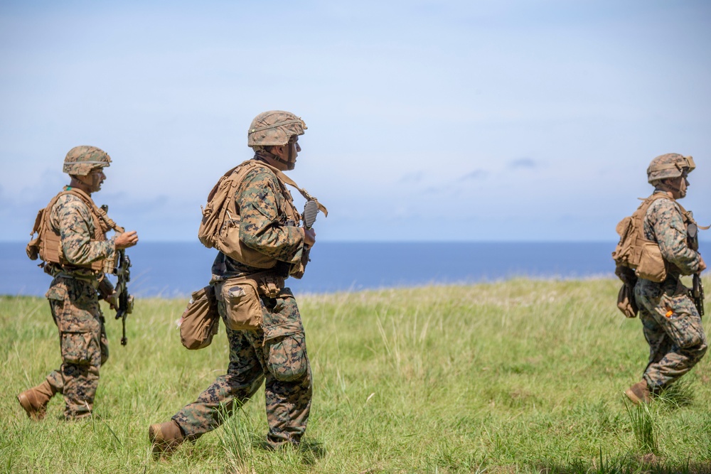 Echo Company, BLT 2/4, 31st MEU conducts Helo Raid