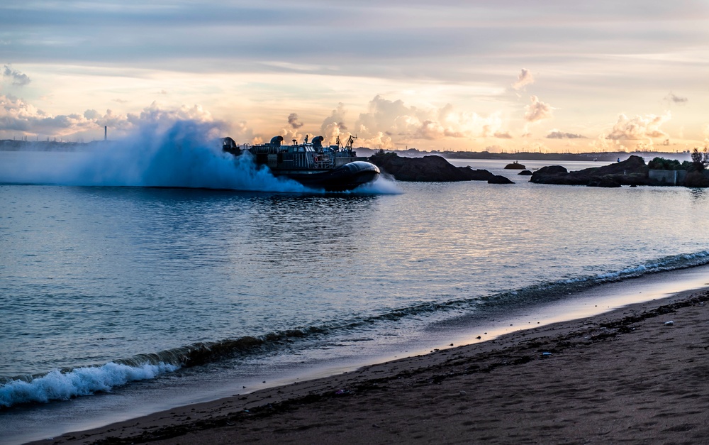 LCACs from NBU 7 Conduct Amphibious Operations on Blue Beach, Okinawa