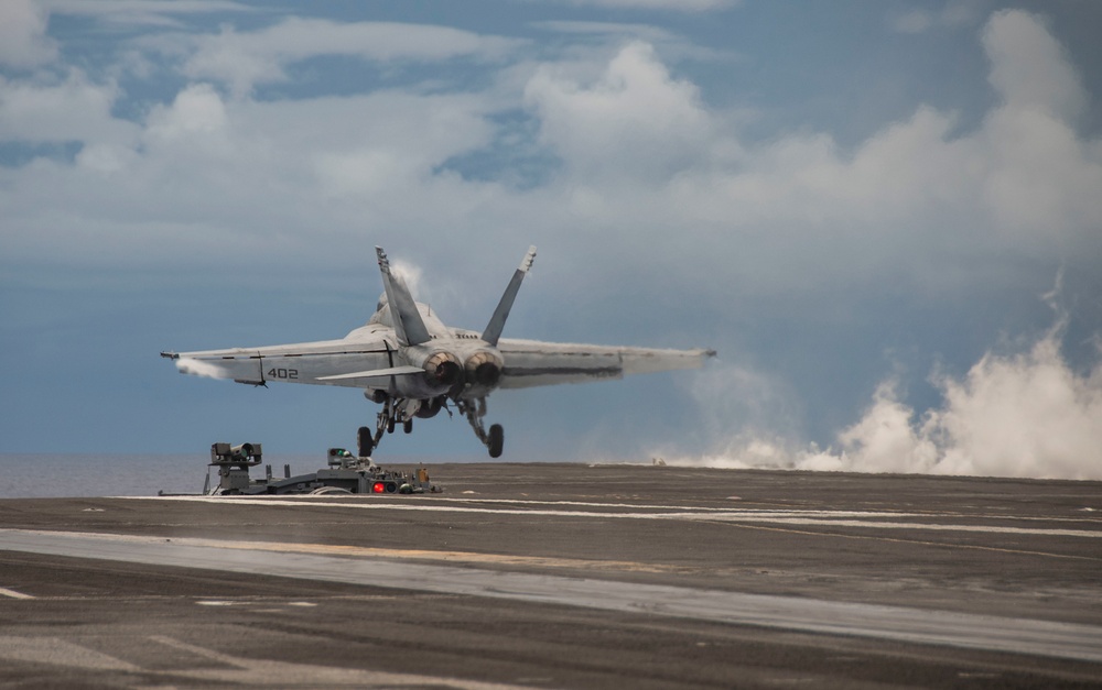 DVIDS - Images - USS Ronald Reagan (CVN 76) Valiant Shield 2020 Flight ...