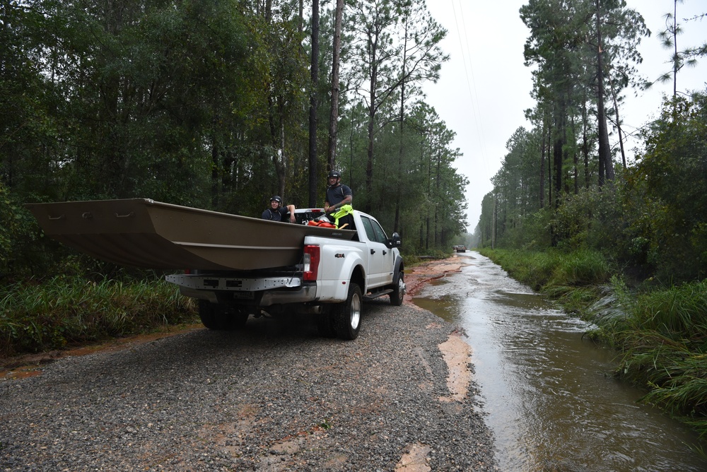 Coast Guard Sector Houston-Galveston Flood Response Team responds to flooded neighborhoods in Seminole, Alabama, following Hurricane Sally