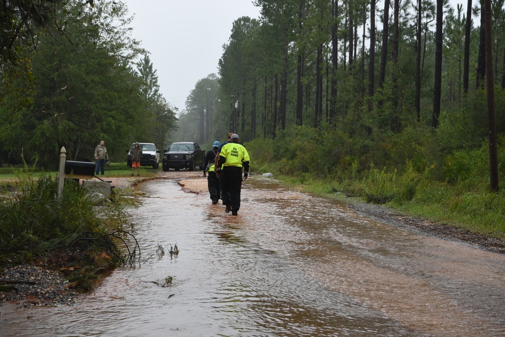 Coast Guard Sector Houston-Galveston Flood Response Team responds to flooded neighborhoods in Seminole, Alabama, following Hurricane Sally