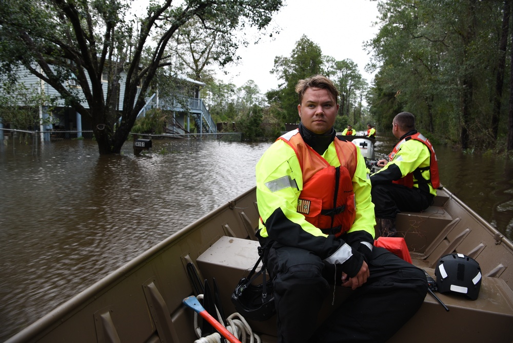 Coast Guard Sector Houston-Galveston Flood Response Team responds to flooded neighborhoods in Seminole, Alabama, following Hurricane Sally