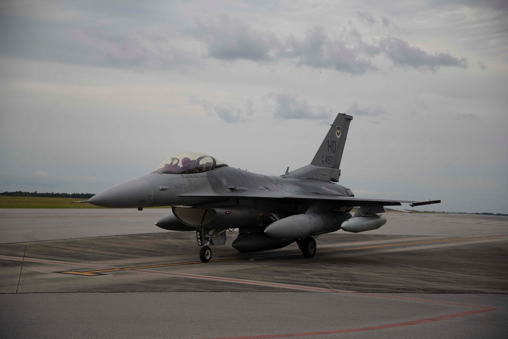 40th FLTS gets new F-16C