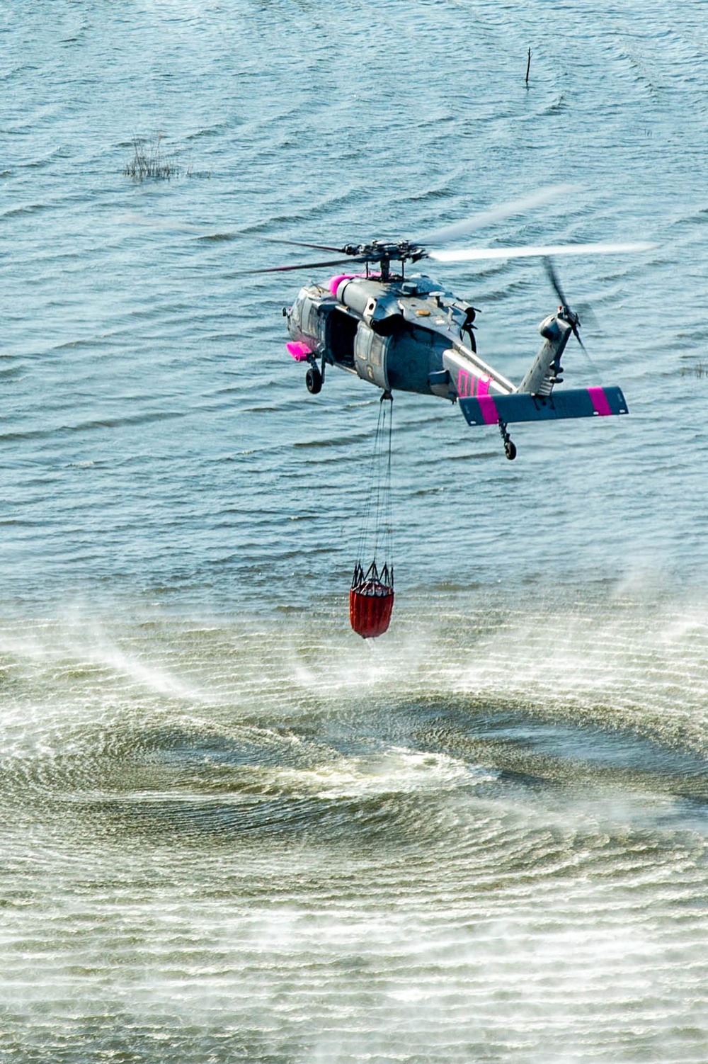 Marines support firefighting efforts in Southern California