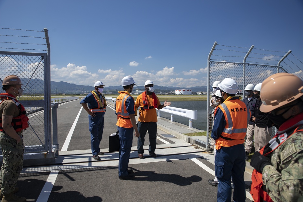 Installation Emergency Facility Response Team train at MCAS Iwakuni