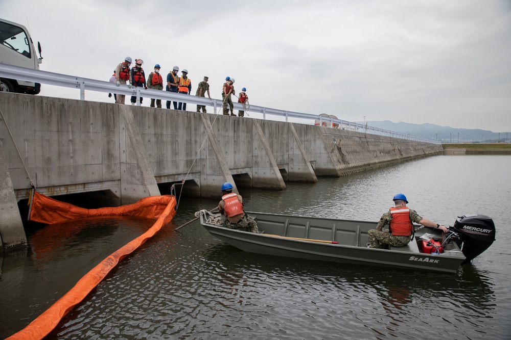 Installation Emergency Facility Response Team train at MCAS Iwakuni