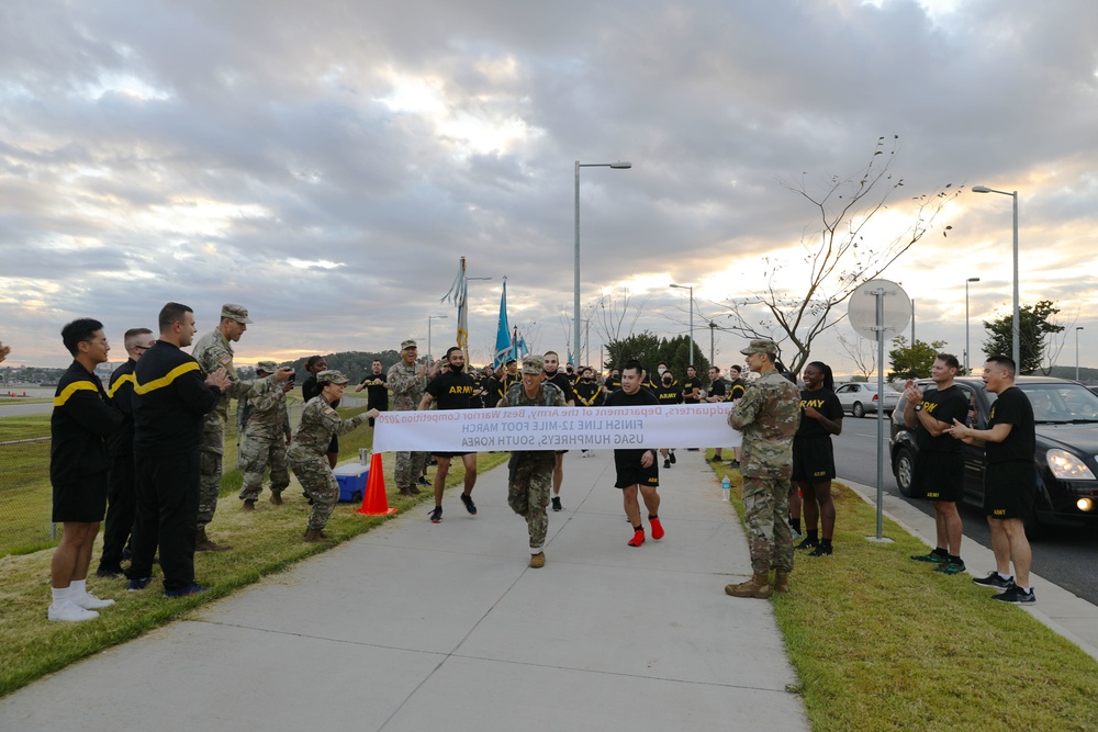 Spec. Hwui Yoo Completes 12-Mile Foot March Event of 2020 Army BWC