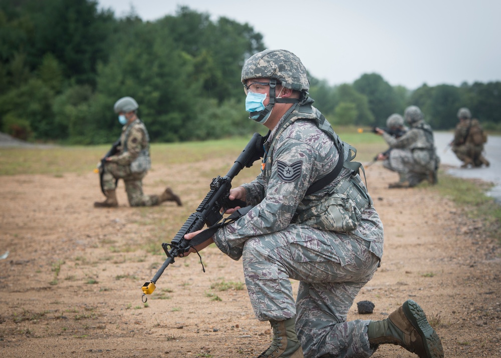 Conn. Air Guard squadrons collaborate to safely train readiness