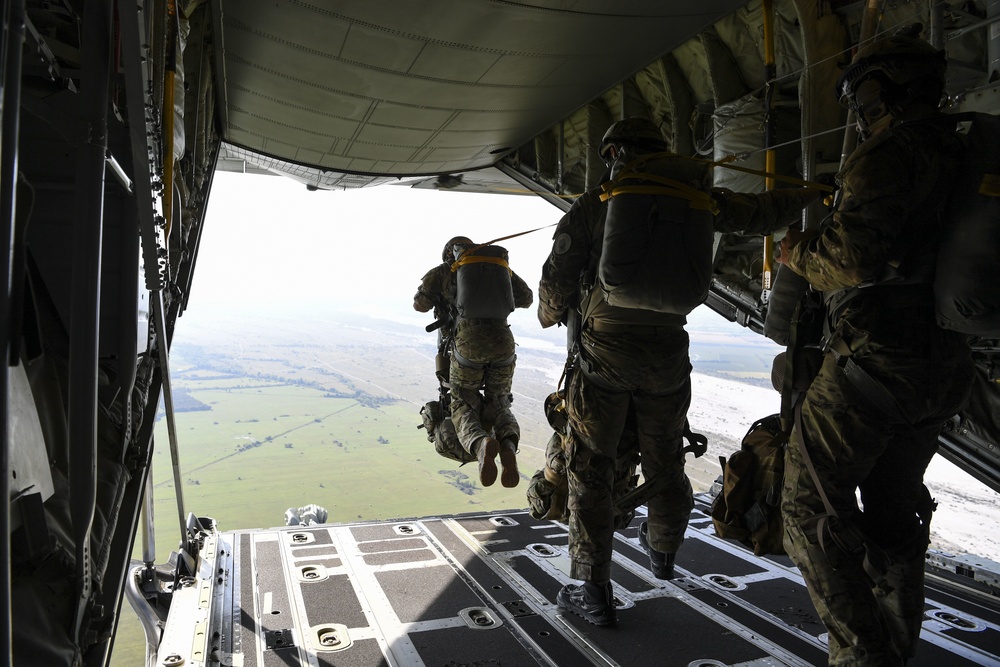 57th RQS hosts Military Freefall Jumpmaster Course