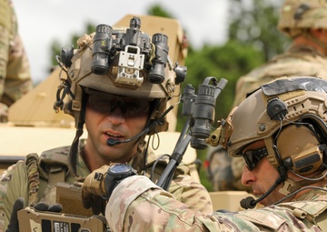 5th Special Forces Group (Airborne) and 101st Airborne Division (Air Assault) partner force training