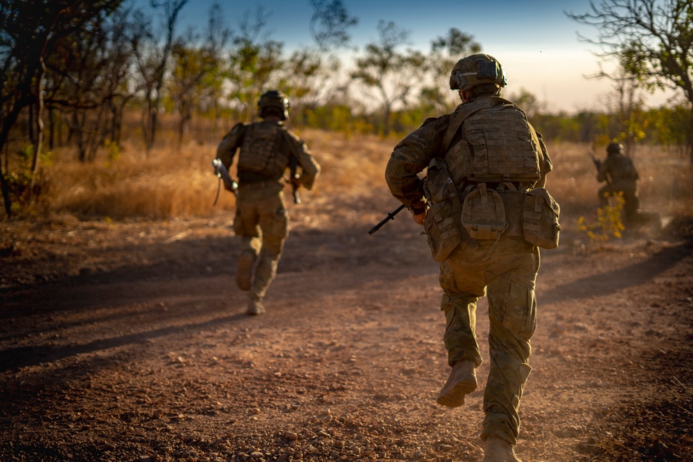 Marines and ADF work together to conduct bang rushes