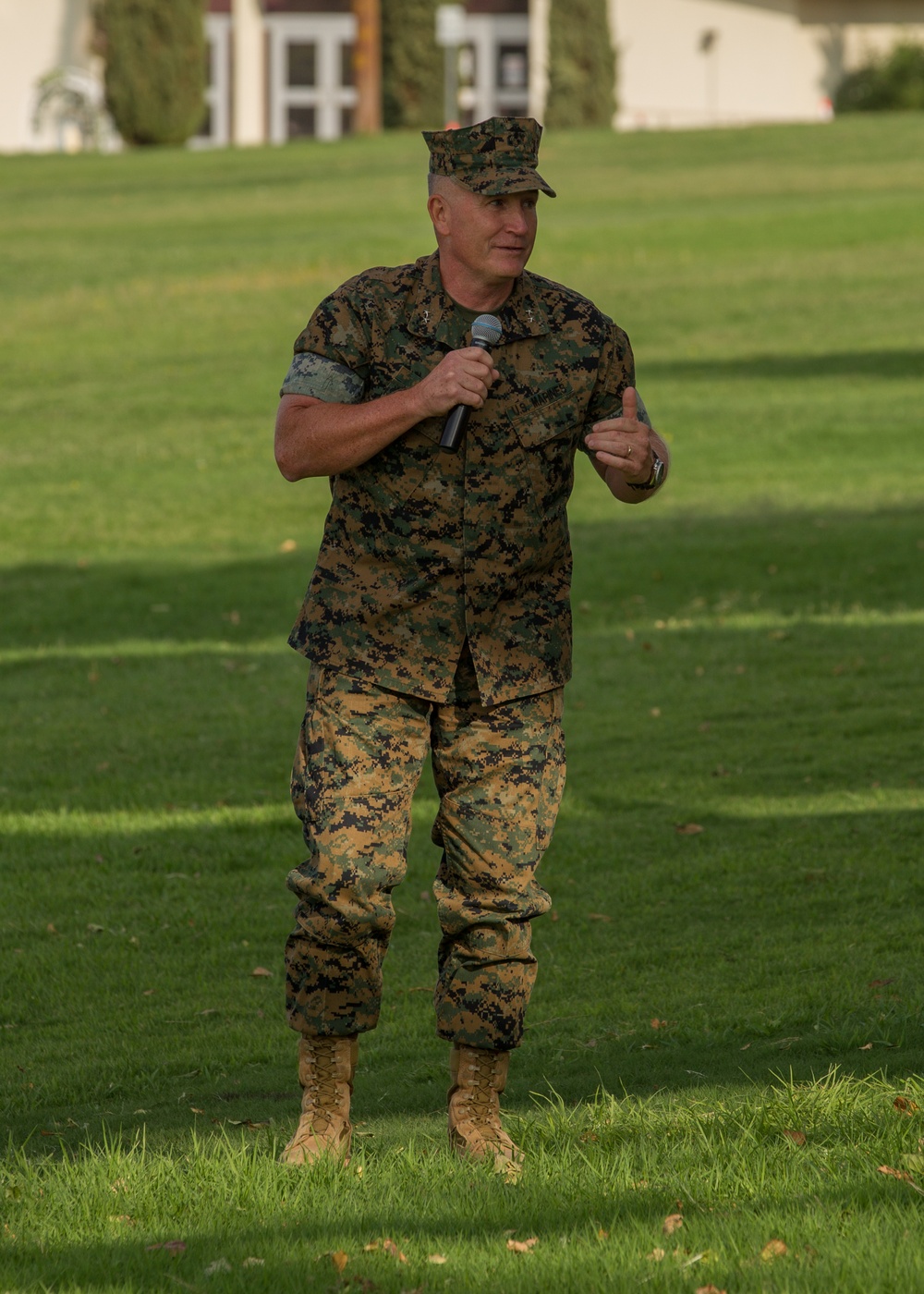 Turner relinquishes command of Combat Center to Jurney