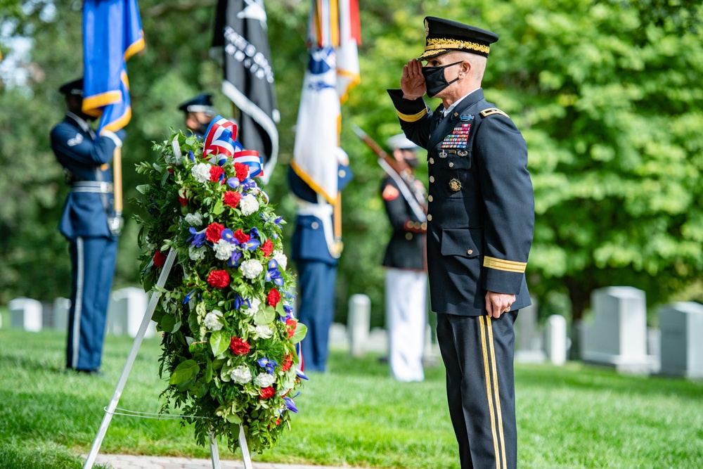 An Armed Forces Full Honors Wreath-Laying Ceremony is Held to Commemorate the 163rd Birthday of President William H. Taft
