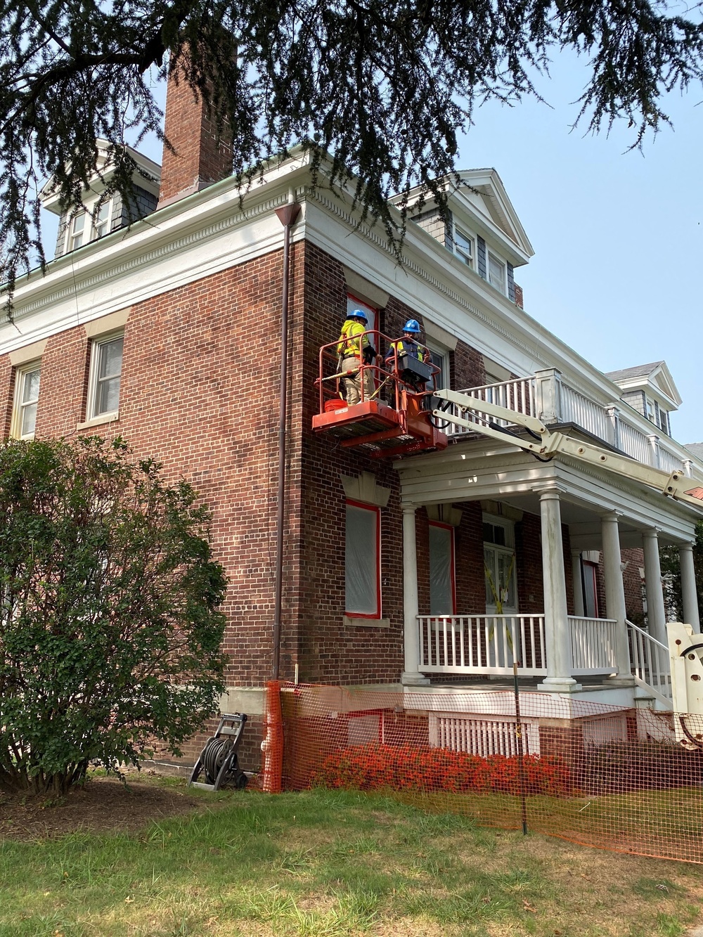 Renovations in Fort Hamilton housing are underway