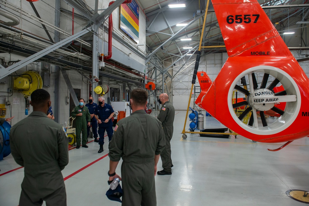 Coast Guard responds to Hurricane Sally