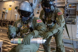 Airlift unit sheds light on astronaut rescue