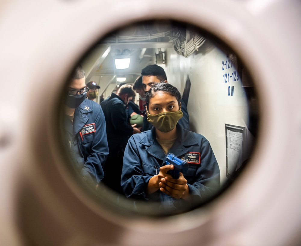 Sailors Aboard USS Germantown (LSD 42) Participate in Anti-Terrorism Training