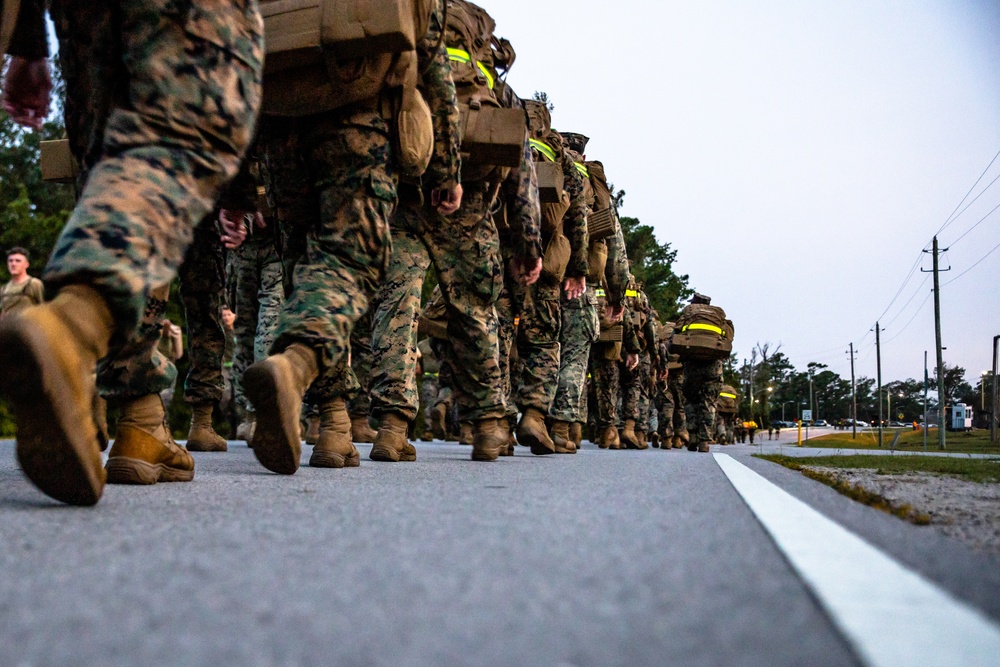 Pack it In, Load it Up, and Hike it Out: 2d MARDIV Headquarters Battalion Quarterly Hike