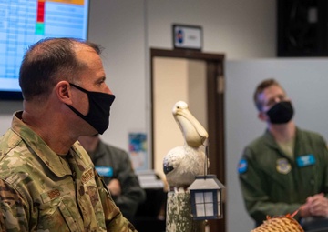 Team Dover welcomes back 18th Air Force commander