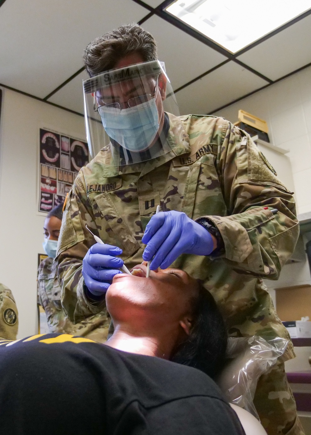 Maryland Guard Helps Neighboring Guard Unit with Dental Exams to Ensure Medical Readiness