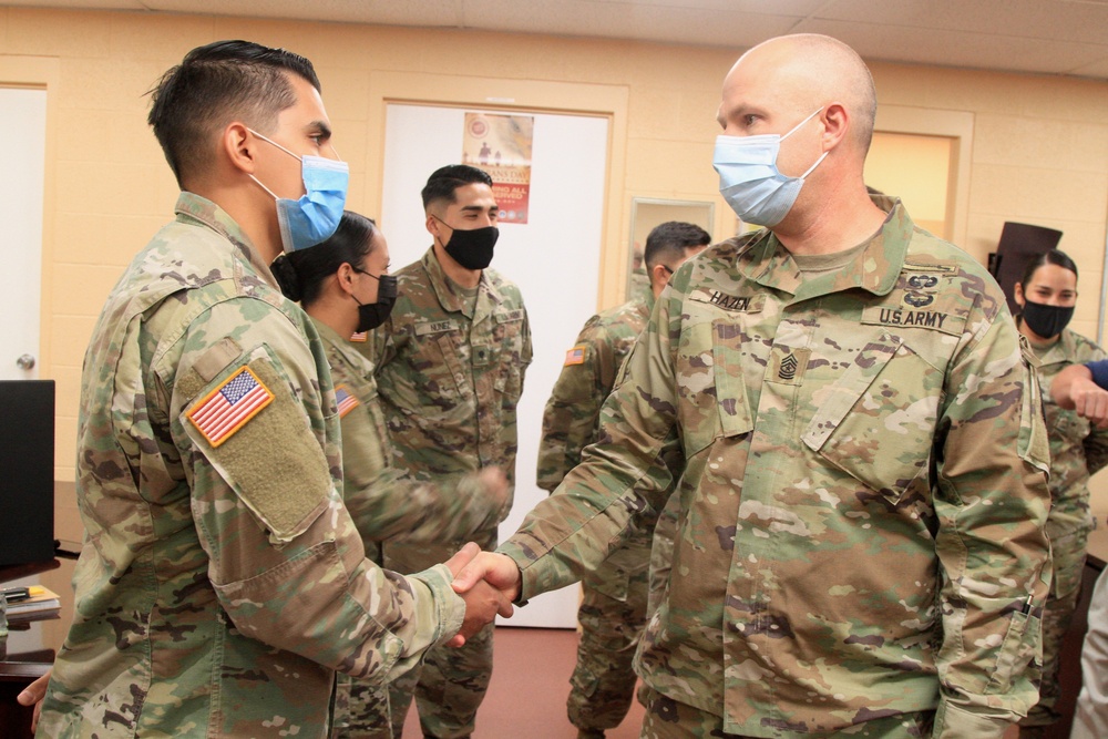 dvids-images-gonzalez-shakes-hands-with-hazen-200825-z-yu904-1165