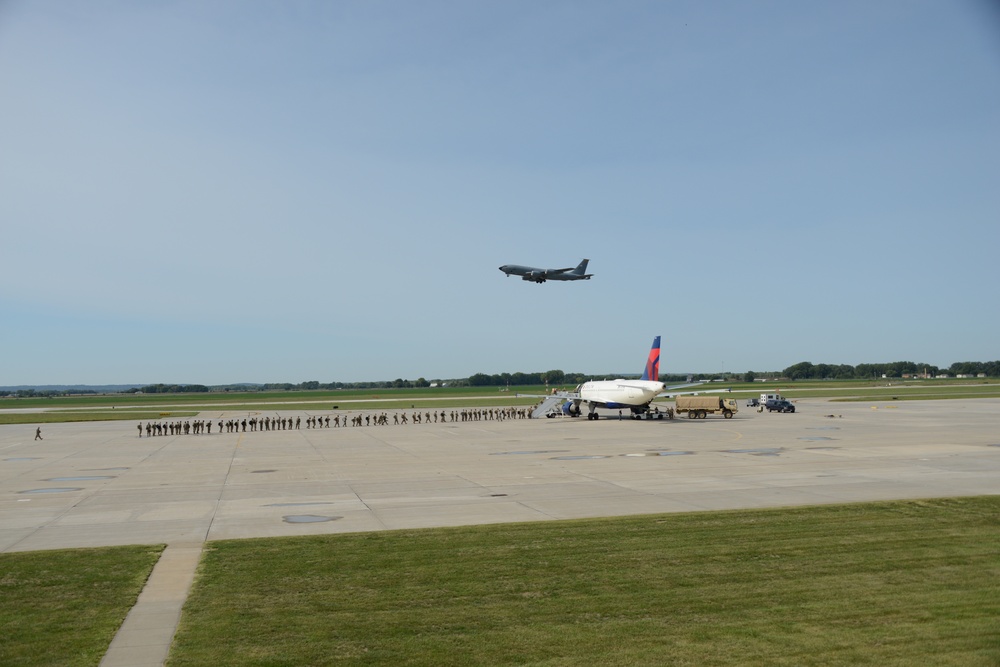 Iowa Soldiers departing for Kosovo