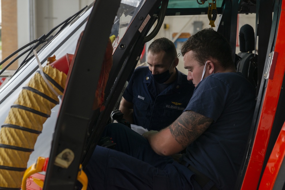 Coast Guard prepares for Hurricane Sally