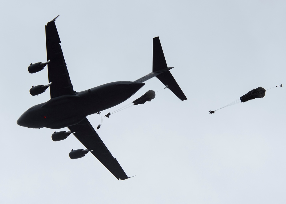 3rd ASOS conducts airborne training