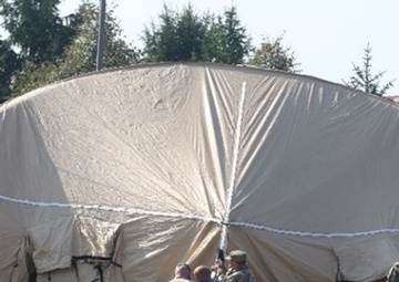 316th ESC Erects Early Entry Command Post