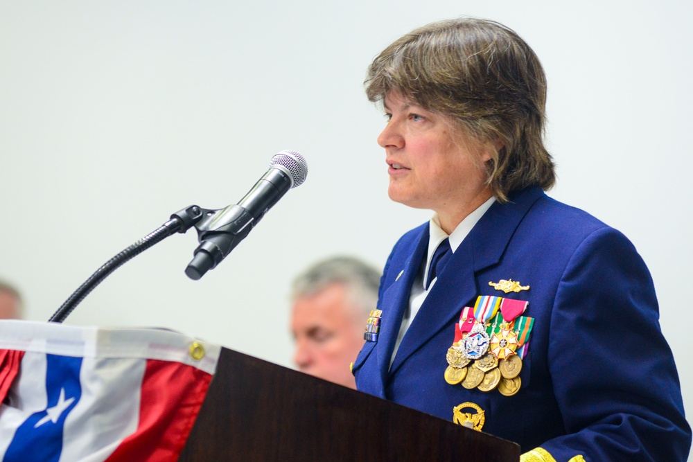 Coast Guard Fifth District holds change-of-command ceremony