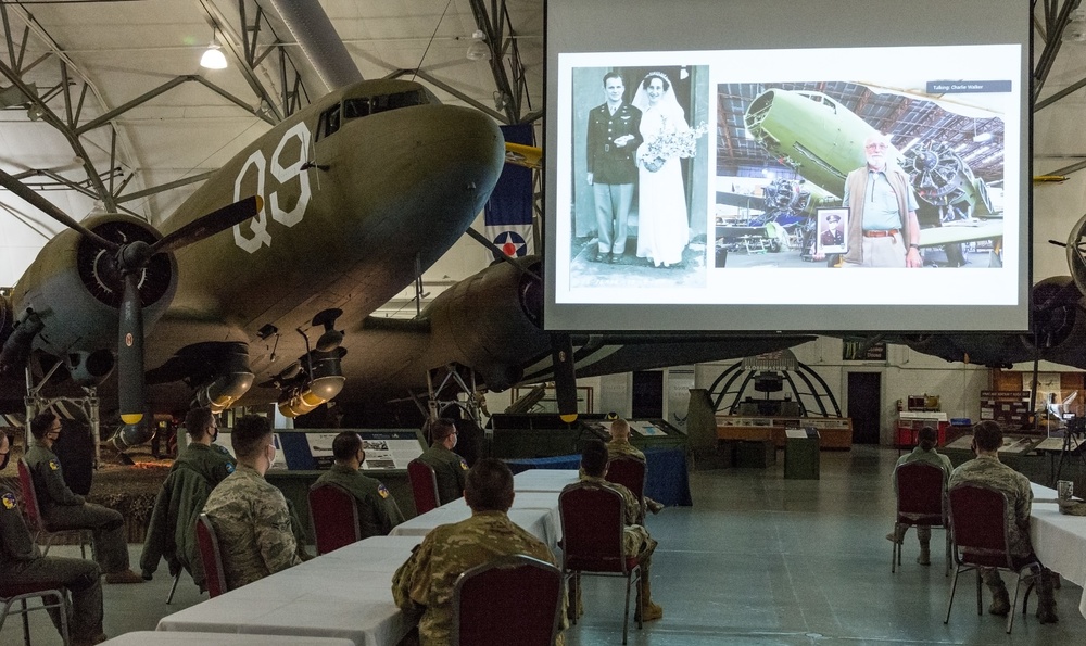 Team Dover welcomes back 18th Air Force commander