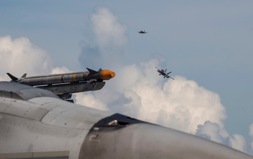 USS Ronald Reagan (CVN 76) Flight Operations