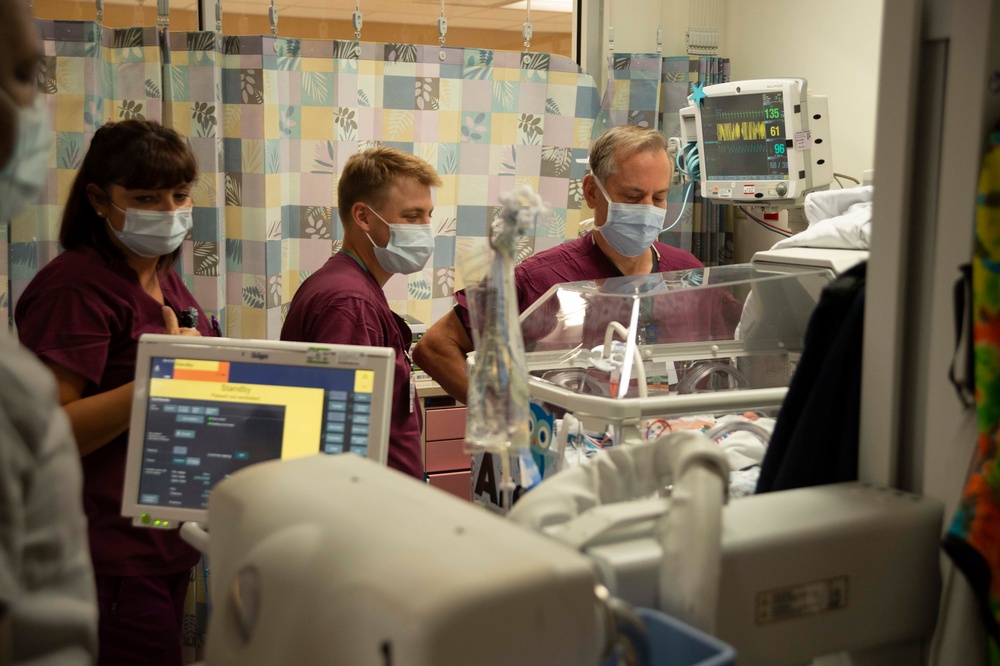 NMCSD’s NICU Assesses Infant