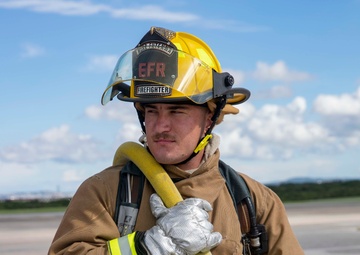 Futenma Fire and Rescue Run Disaster Drills