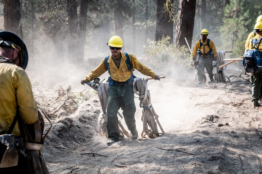 Oregon National Guard supports wildand firefighting