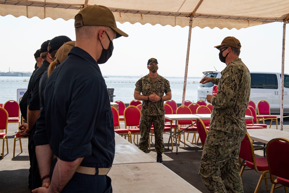 Deputy Commander, U.S. Naval Forces Central Command, Speaks to Sterett Sailors