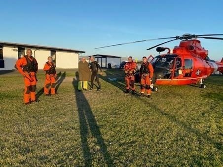 Coast Guard crew rescues 2 from Bodega Bay cliffside