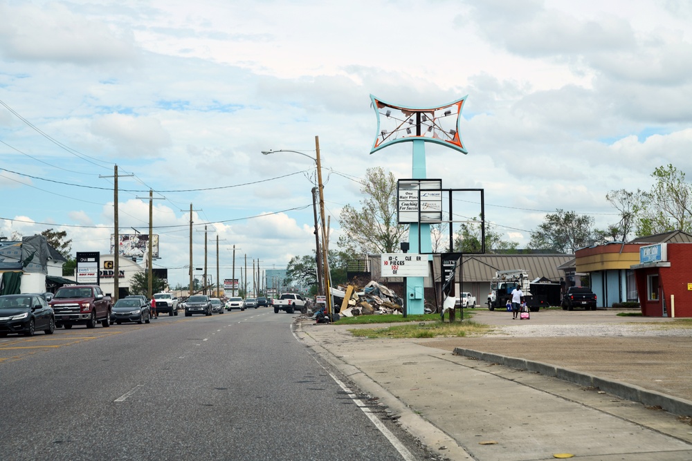 Hurricane Laura federal response and recovery