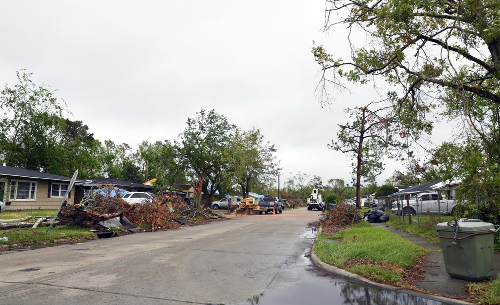 Hurricane Laura federal response and recovery