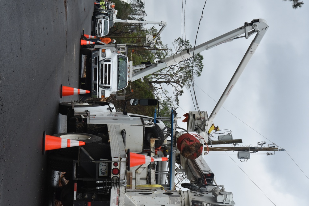 Hurricane Laura federal response and recovery