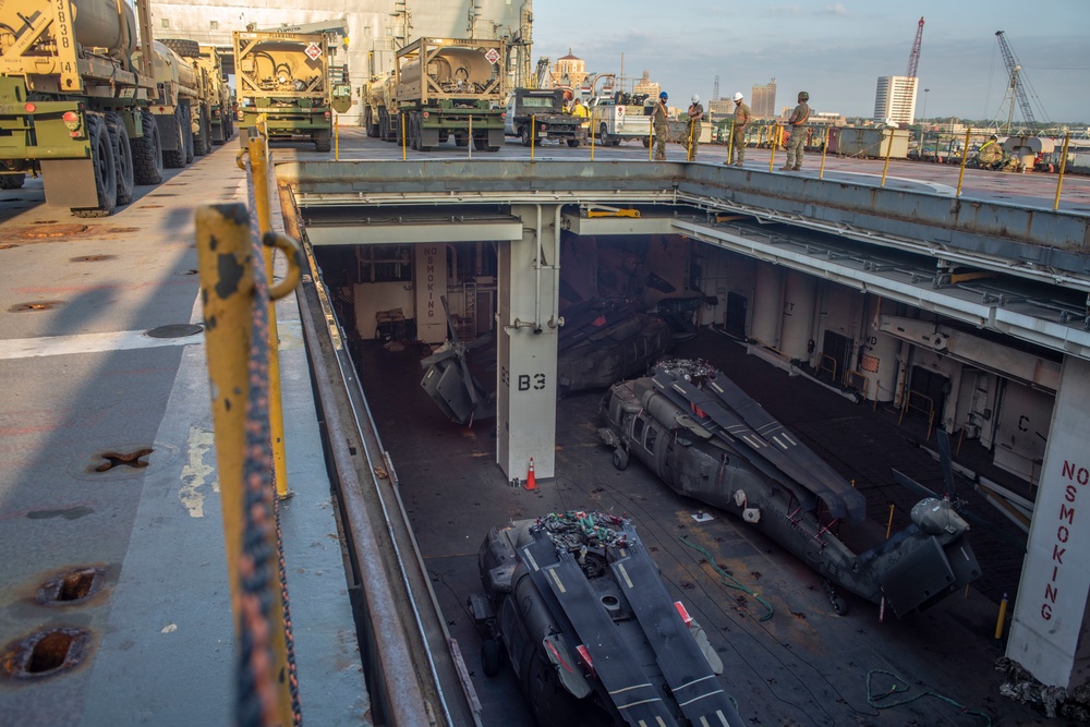 U.S.N.S. Brittan brings aircraft to Port of Beamont