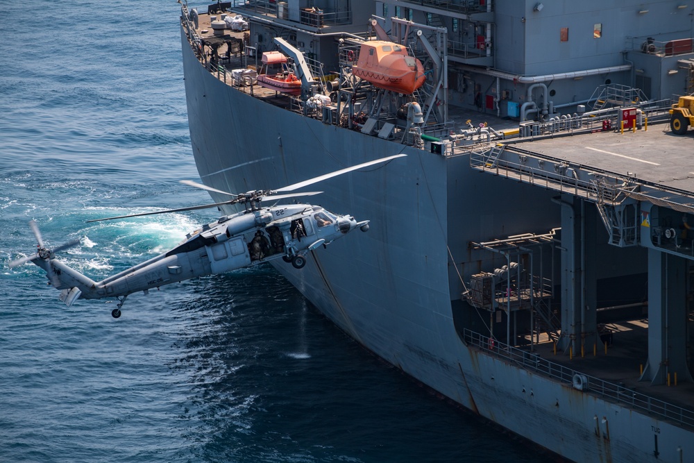 Navy EOD Conducts Hoist Training in the Arabian Gulf