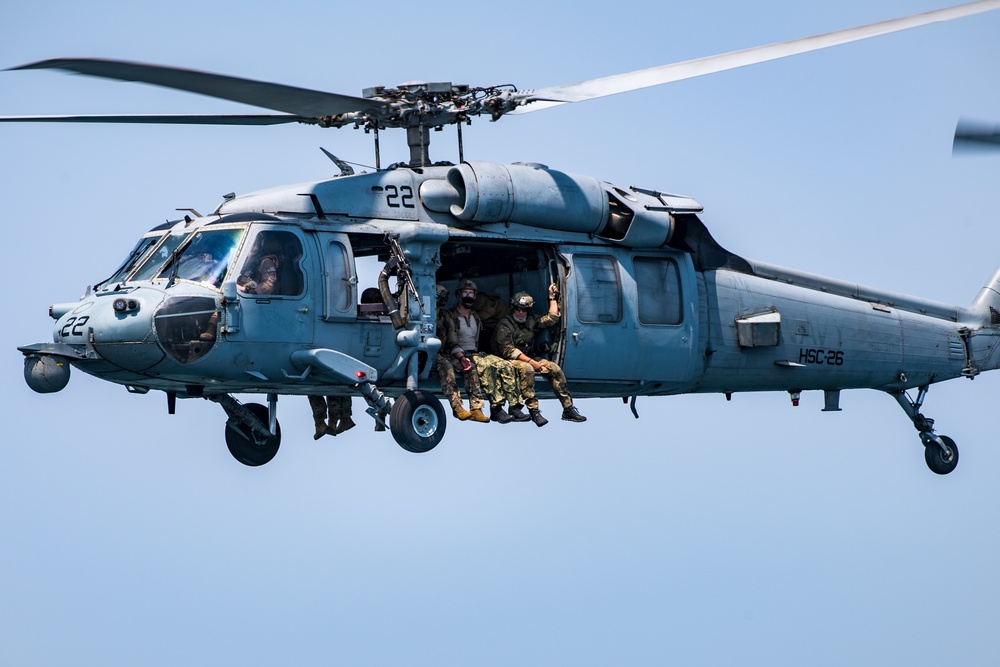 Navy EOD Conducts Hoist Training in the Arabian Gulf