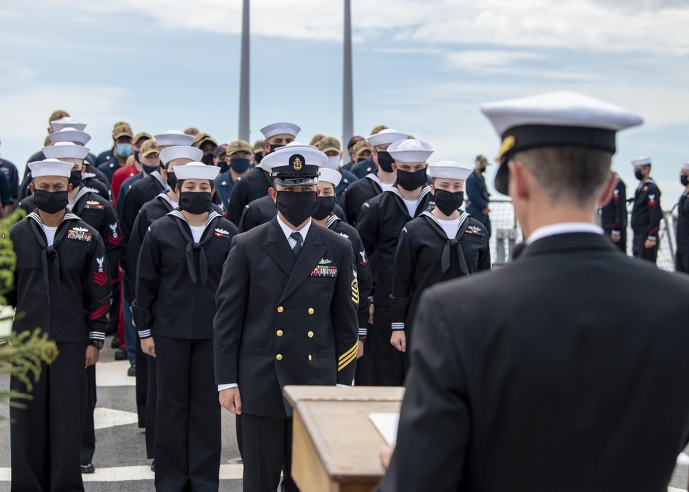 USS Paul Hamilton Commemorates Battle of Leyte Gulf