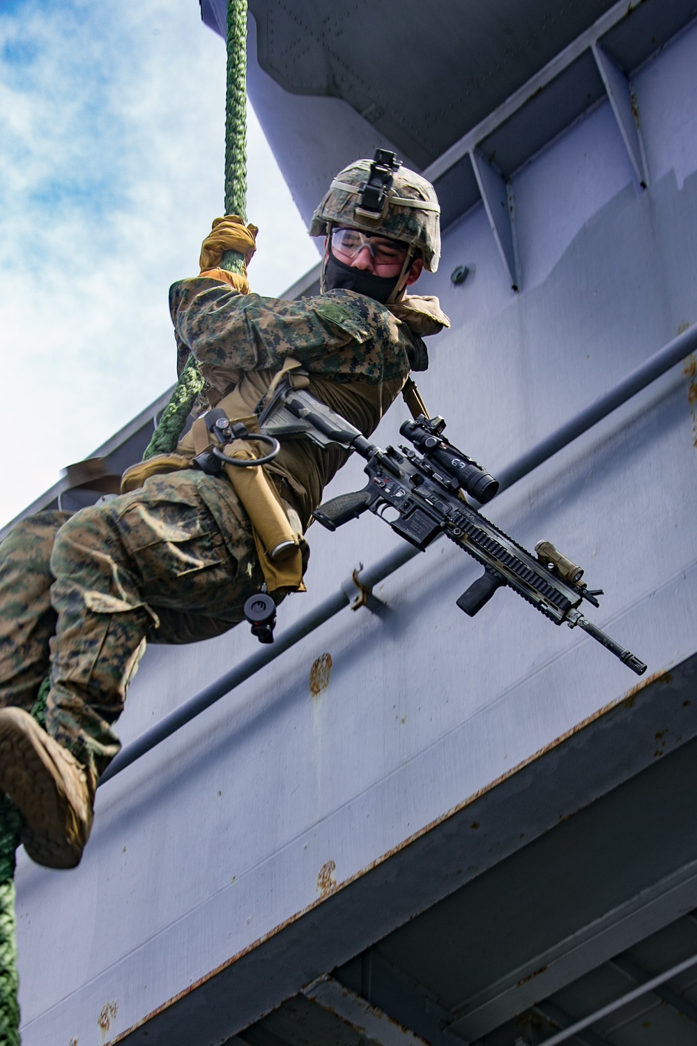 BLT 2/4 Marines fast rope aboard USS America