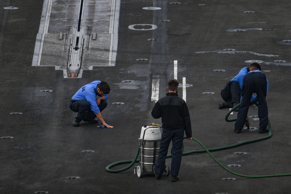 USS Theodore Roosevelt (CVN 71)